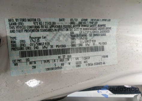 2013 Ford Focus Titanium z USA, uszkodzony, nr VIN 1FADP3J26DL255003